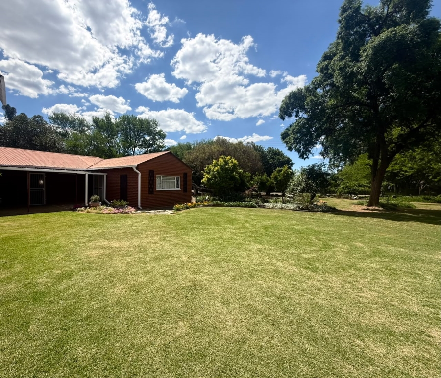 3 Bedroom Property for Sale in Bloemfontein Rural Free State